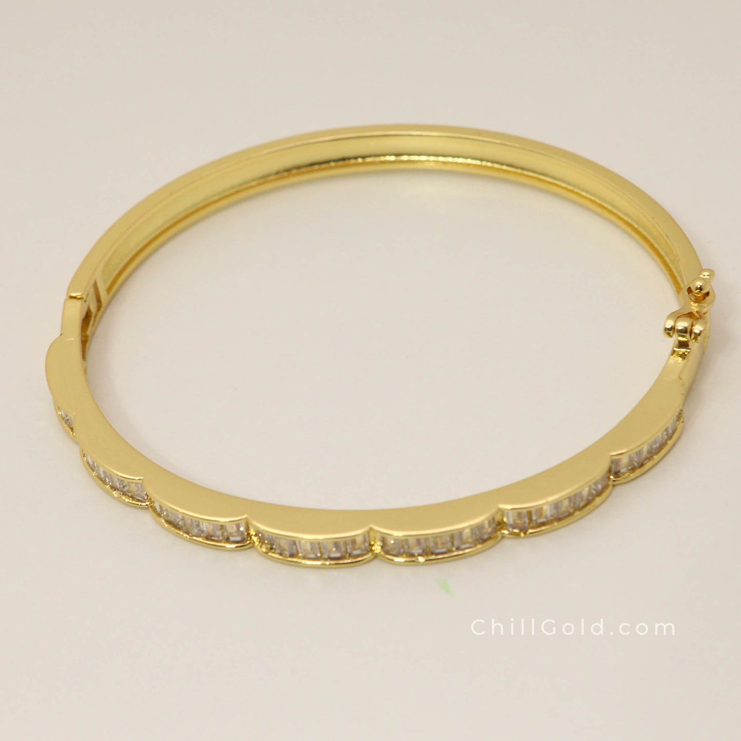 Scalloped Pave Cubic Zirconia Gold Bangle