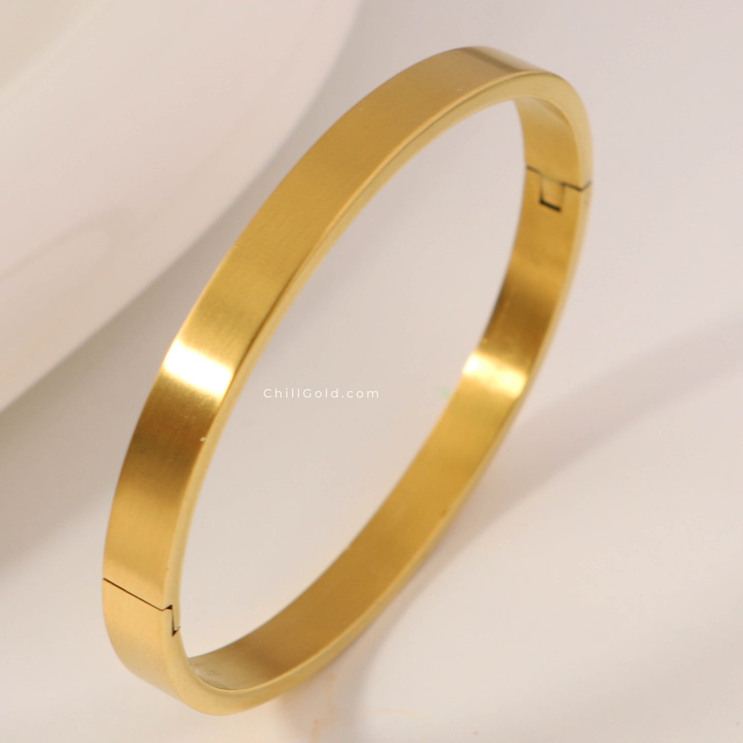 Classic Golden Bangle