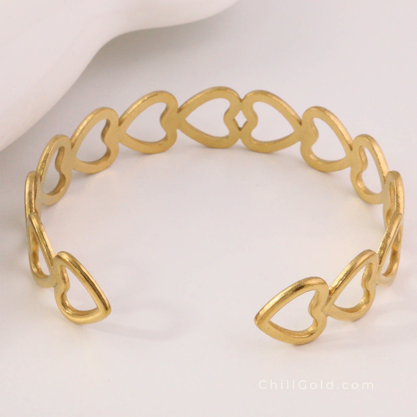 Real 18K Gold Plated Heart Open Cuff Bangle for Women