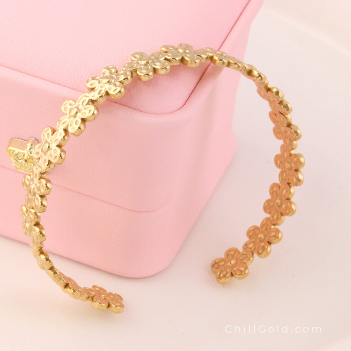 Real 18K Gold Plated Flower Open Cuff Bangle