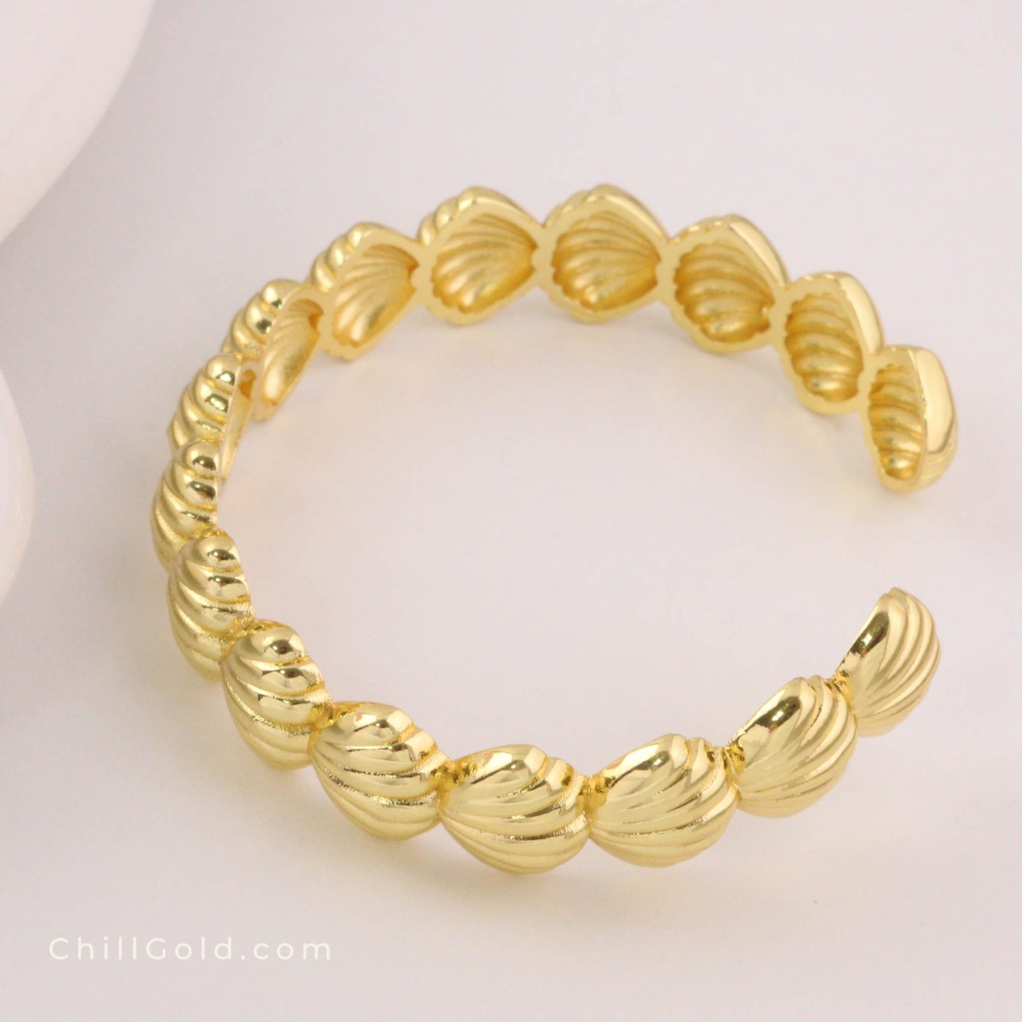 Shell-Shaped Cuff Bangle
