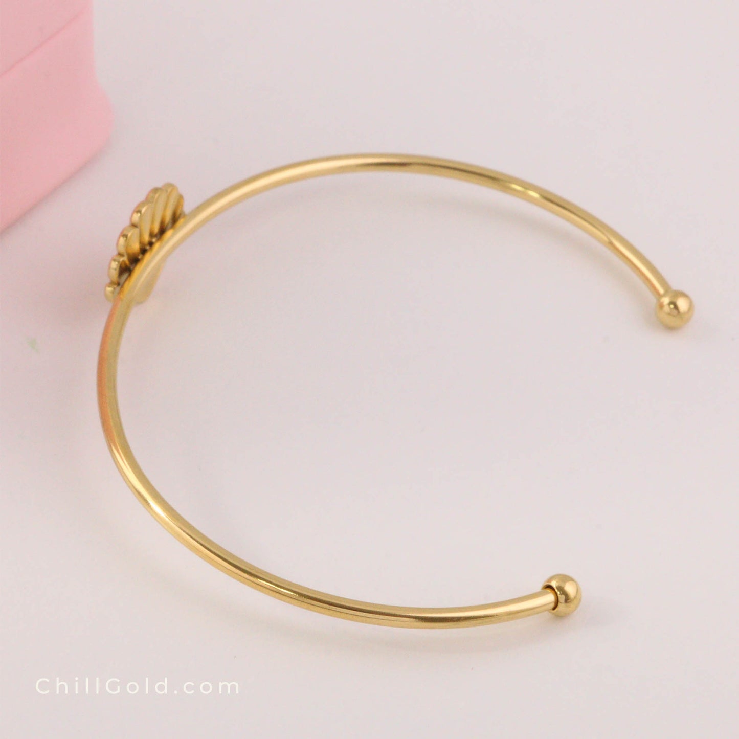 Minimalist Shell-Shaped Torque Cuff Bangle