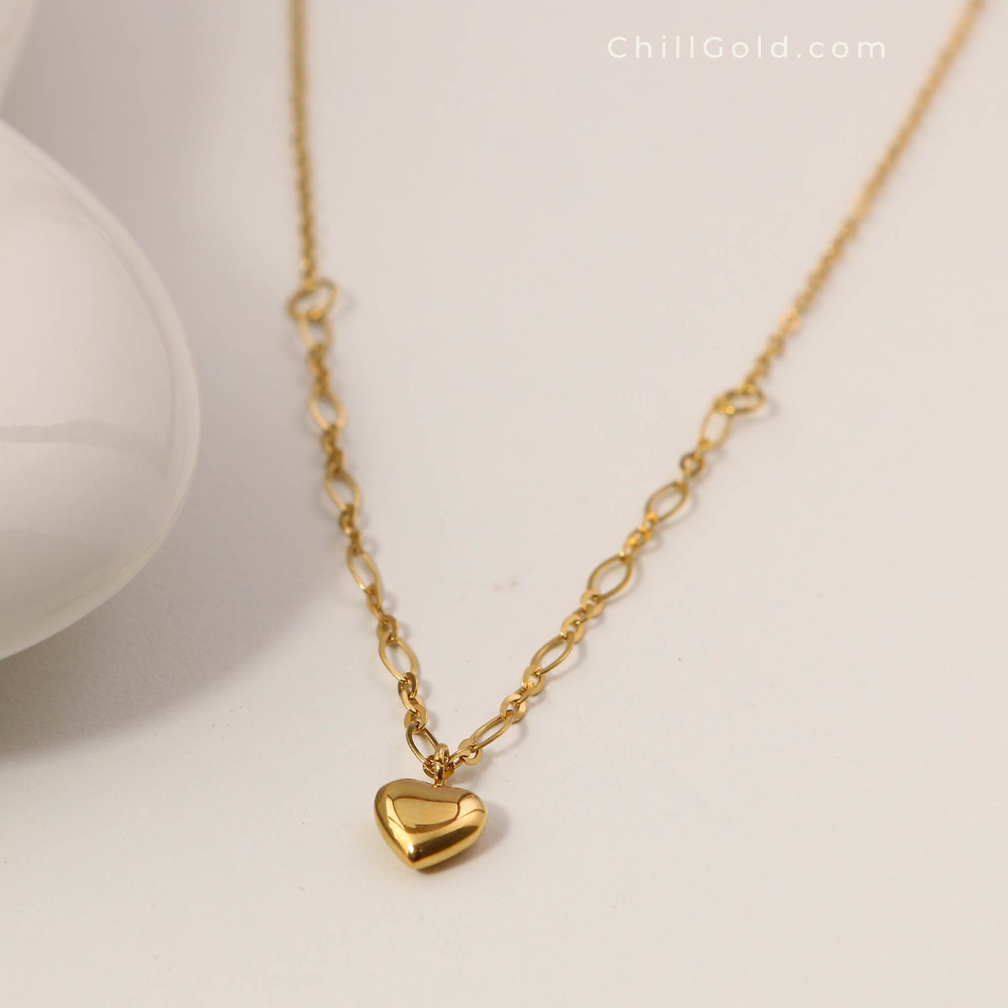 18K Gold Plated Diamond-Link Heart Charm Necklace