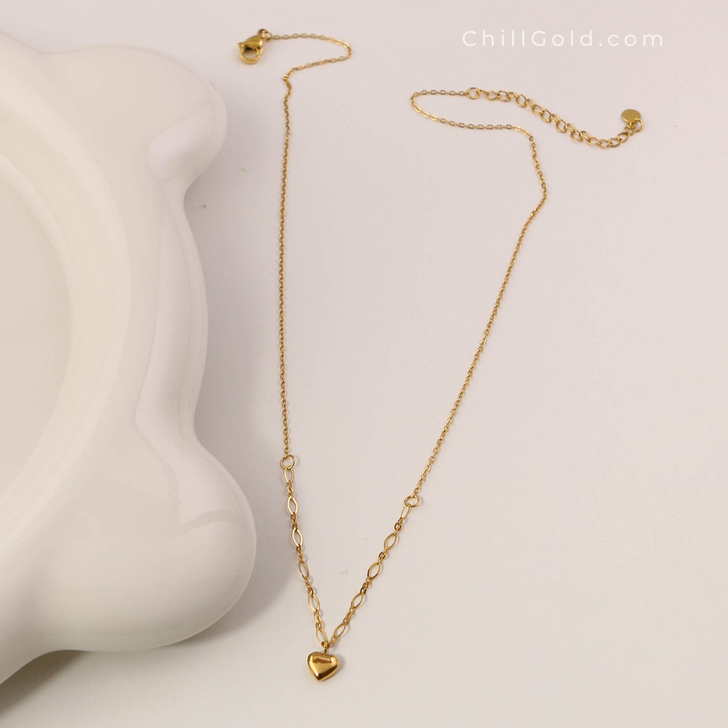 18K Gold Plated Diamond-Link Heart Charm Necklace