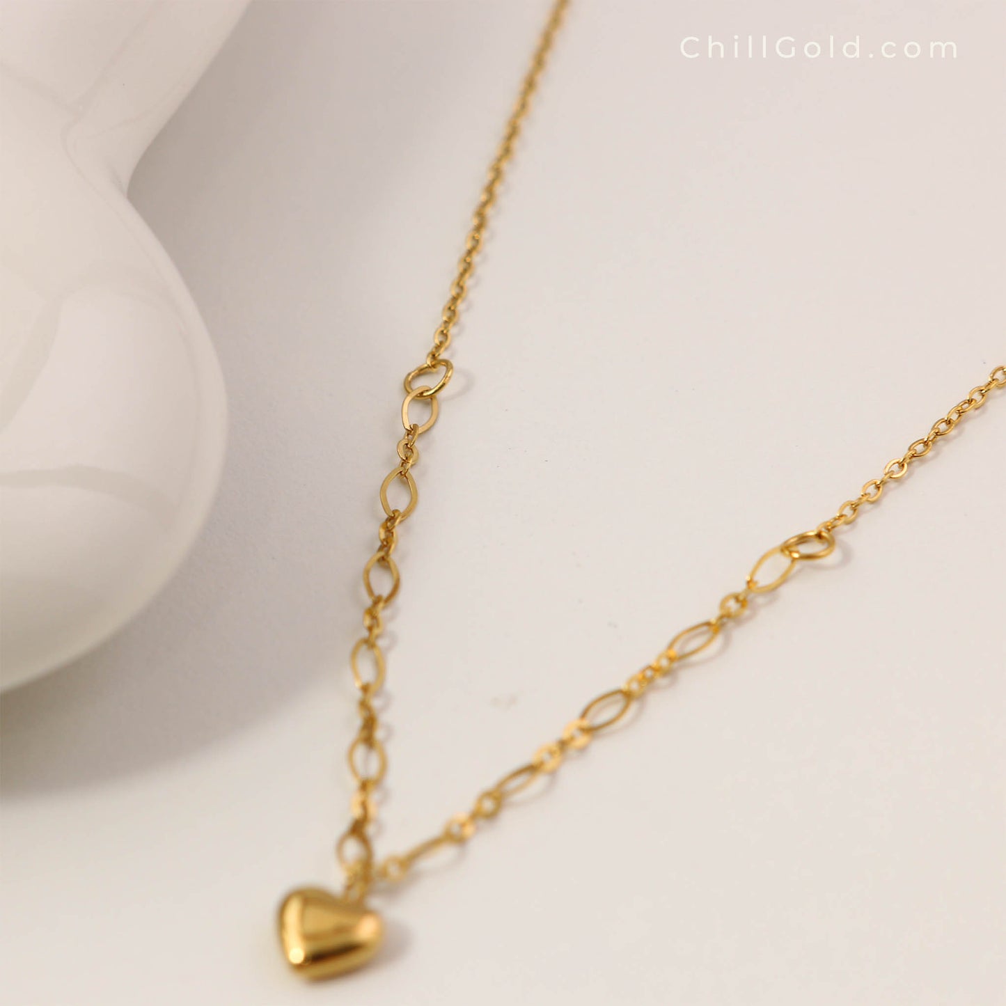 18K Gold Plated Diamond-Link Heart Charm Necklace