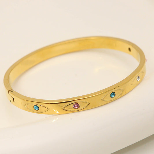 Elegant 18K Gold Plated Eye Design Rhinestone Bangle