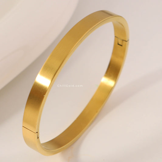 Classic Golden Bangle
