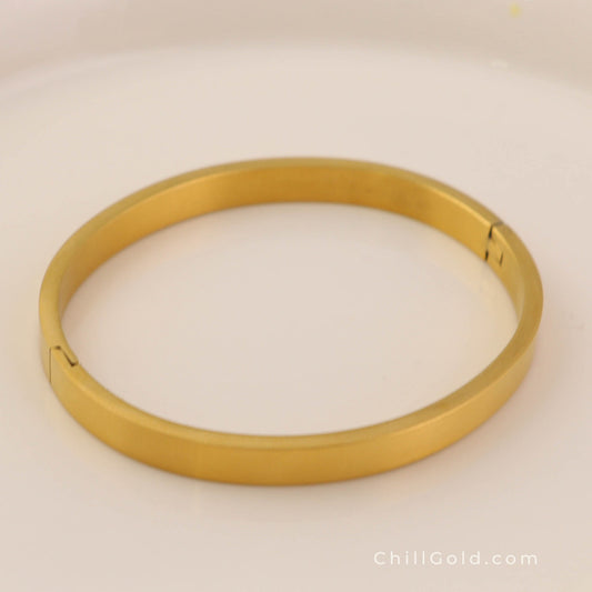 Classic Golden Bangle