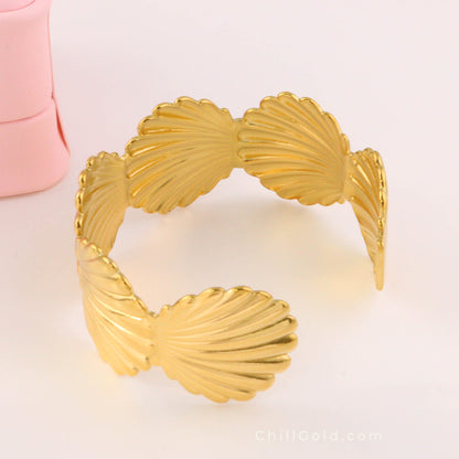 Shell-Shaped Cuff Bangle
