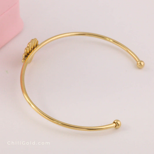 Minimalist Shell-Shaped Torque Cuff Bangle