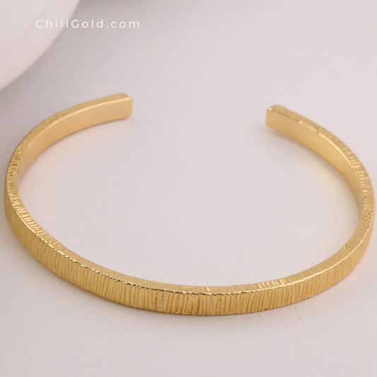 Vertical Stripe Open Bangle