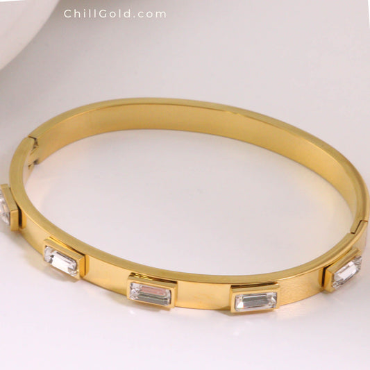 Vintage Zircon Inlaid Bangle