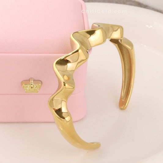 Irregular Wavy Open Cuff Bracelet