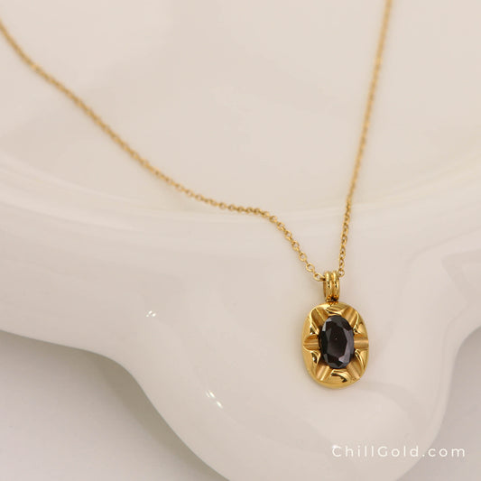 French Vintage 18K Gold Plated Black Zircon Oval Pendant Necklace