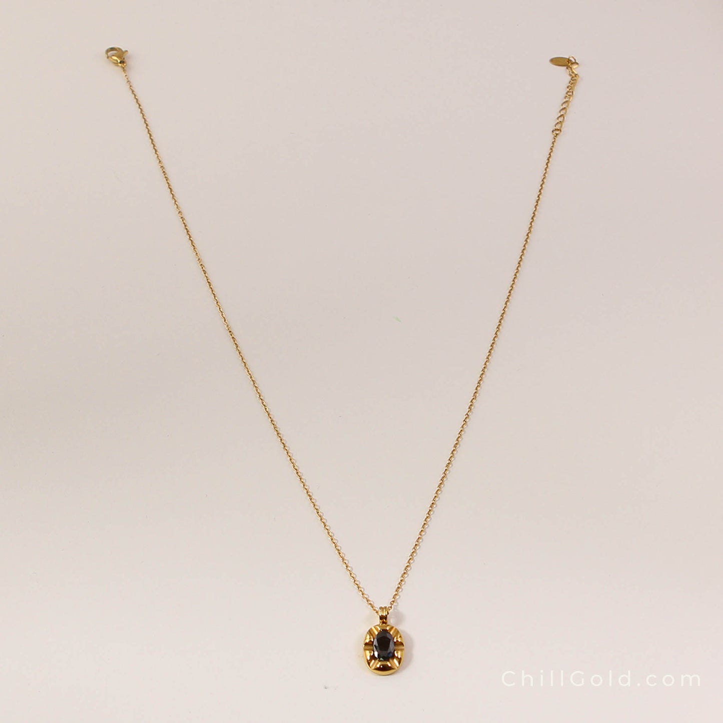 French Vintage 18K Gold Plated Black Zircon Oval Pendant Necklace